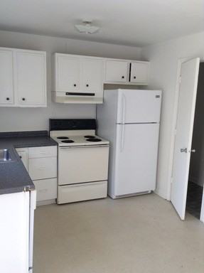 147 Lee St - Photo 3 of 6