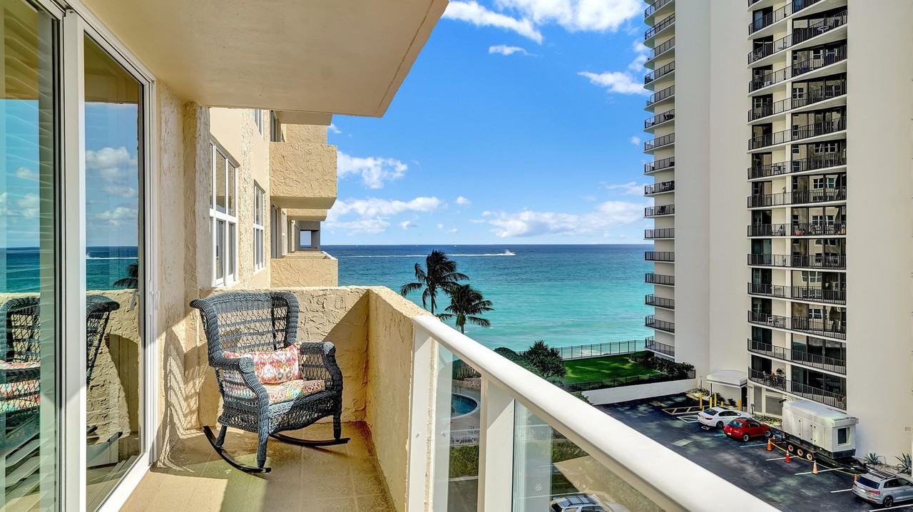 5440 N Ocean Dr #601 - Photo 2 of 17