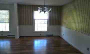 2805 Westwarren Rd - Photo 3 of 10