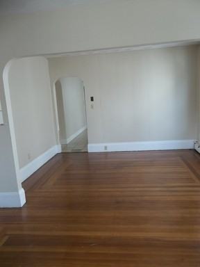 128 Harold St - Photo 3 of 5