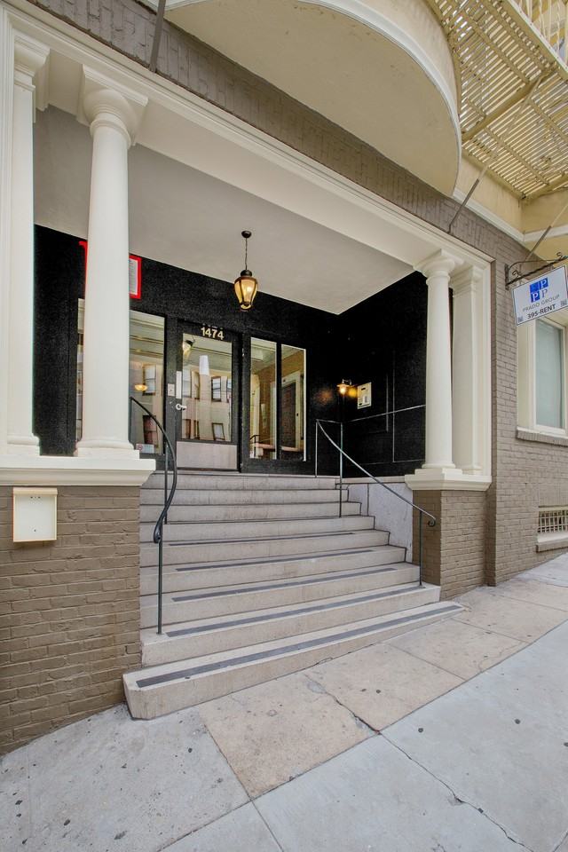 1474 Sacramento Street - Photo 2 of 11