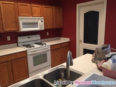 16847 W Rimrock St - Photo 3 of 15
