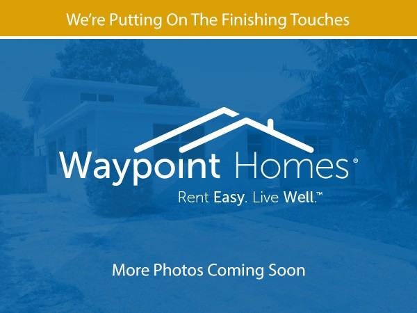 2809 SW 8th St - Photo 2 of 3