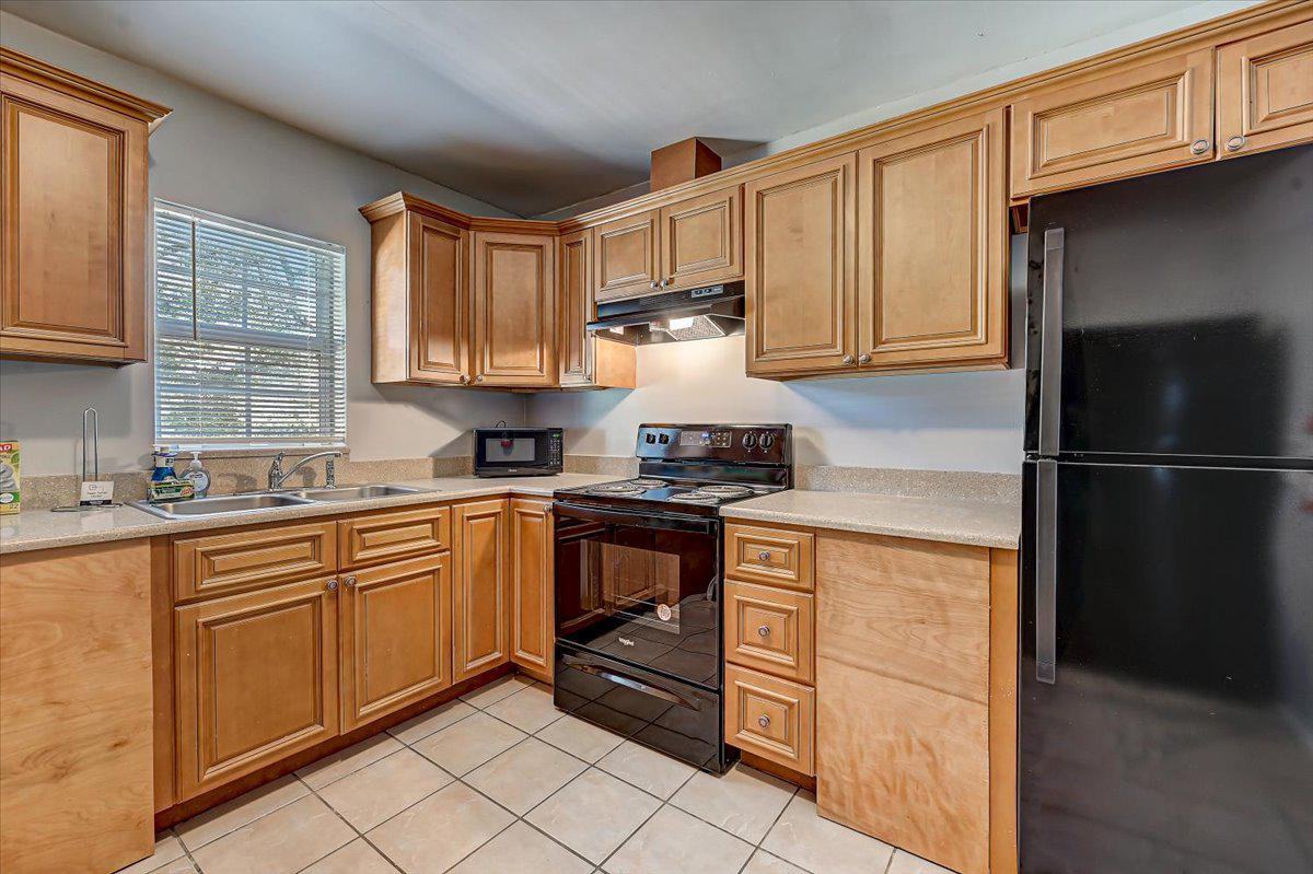 Arthur Durham Dr - Photo 3 of 12