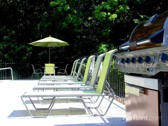 Steeple Club Apartments - Photo 3 of 14