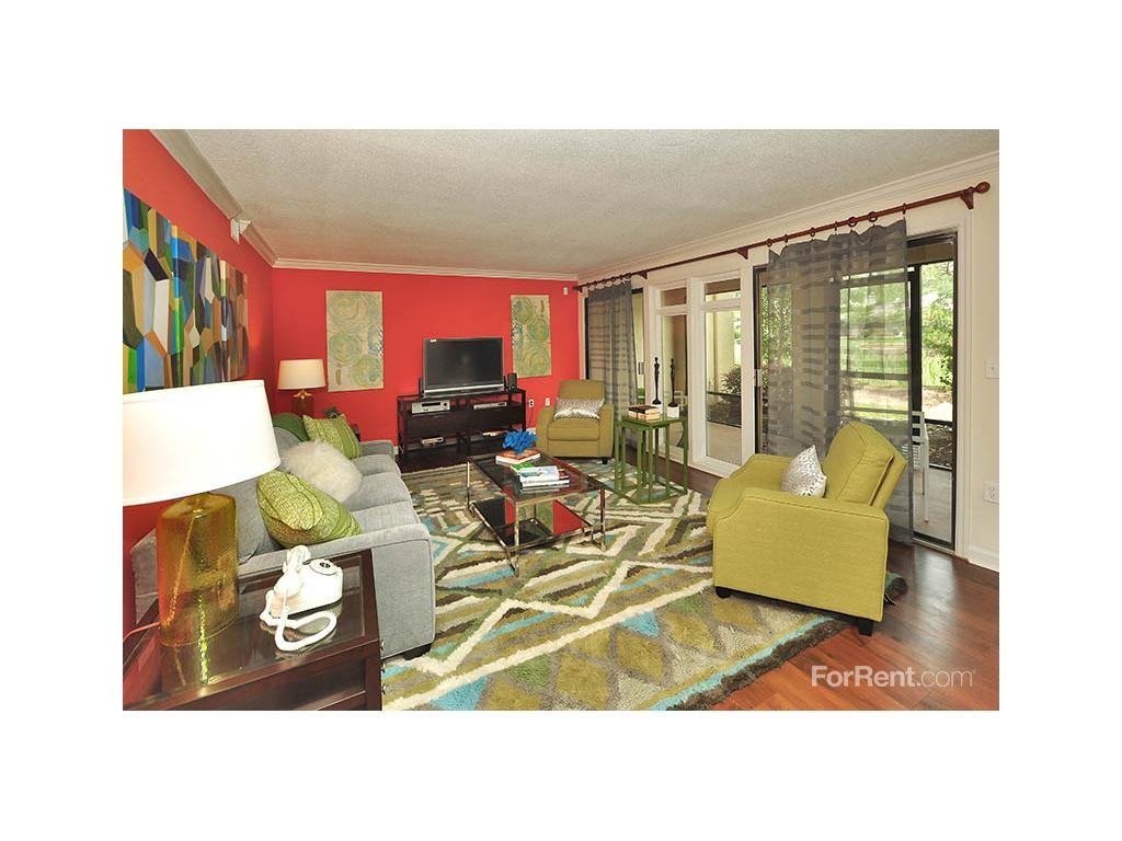 Villages of Baymeadows Apartments - Photo 3 of 20