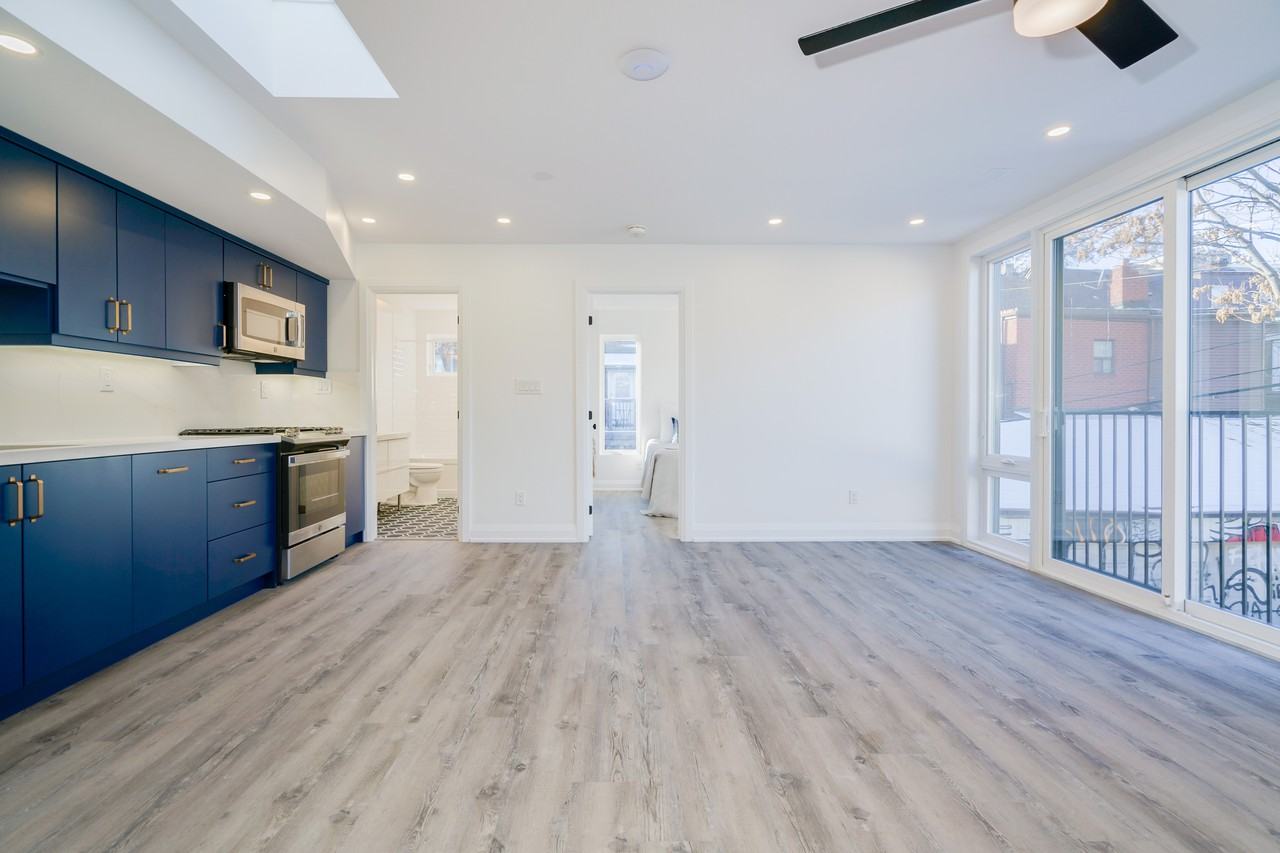 147 Denison Ave
