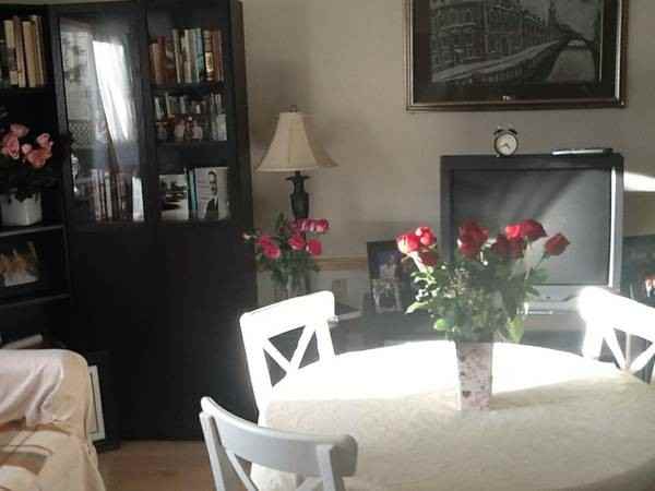 910 S Sunset Ave - Photo 3 of 5