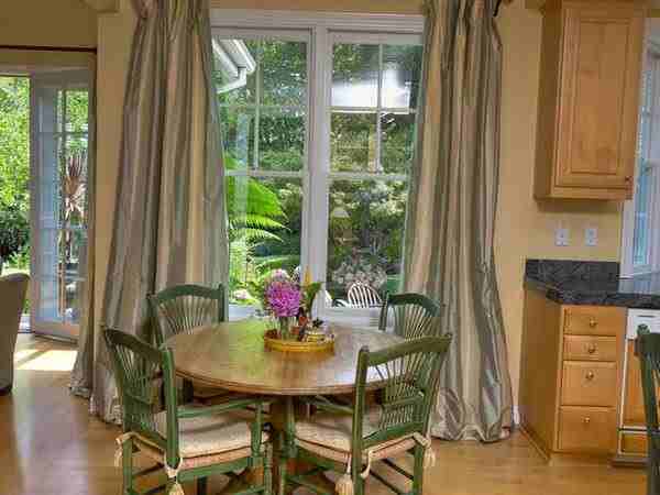 1601 Willow Rd - Photo 3 of 13