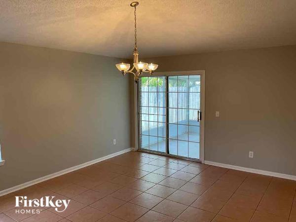3671 Eagle Ridge Dr - Photo 2 of 10