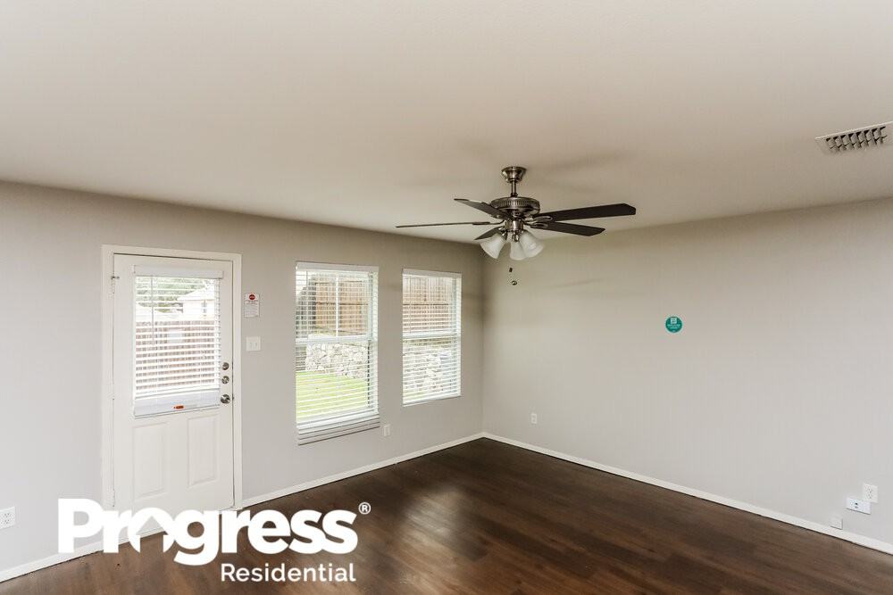 6624 Cantata Ct - Photo 3 of 16