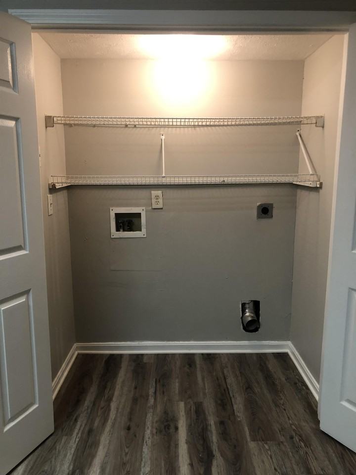 5128 Keegan Way #1 - Photo 5 of 10