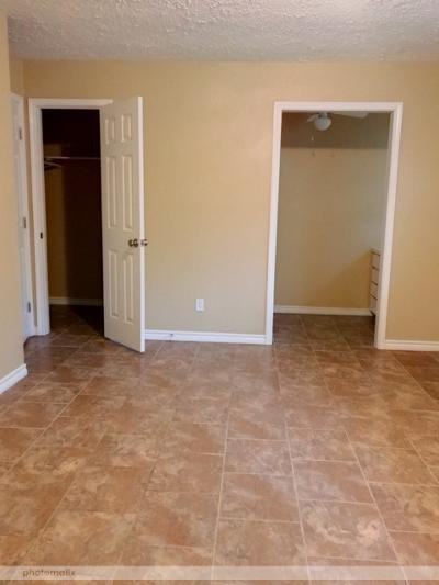 2124 Greenlee Ln #1 - Photo 5 of 23