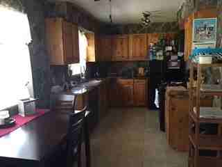 932 Ranney St - Photo 2 of 11