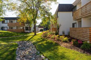 400 Santa Alicia Dr - Photo 1 of 1