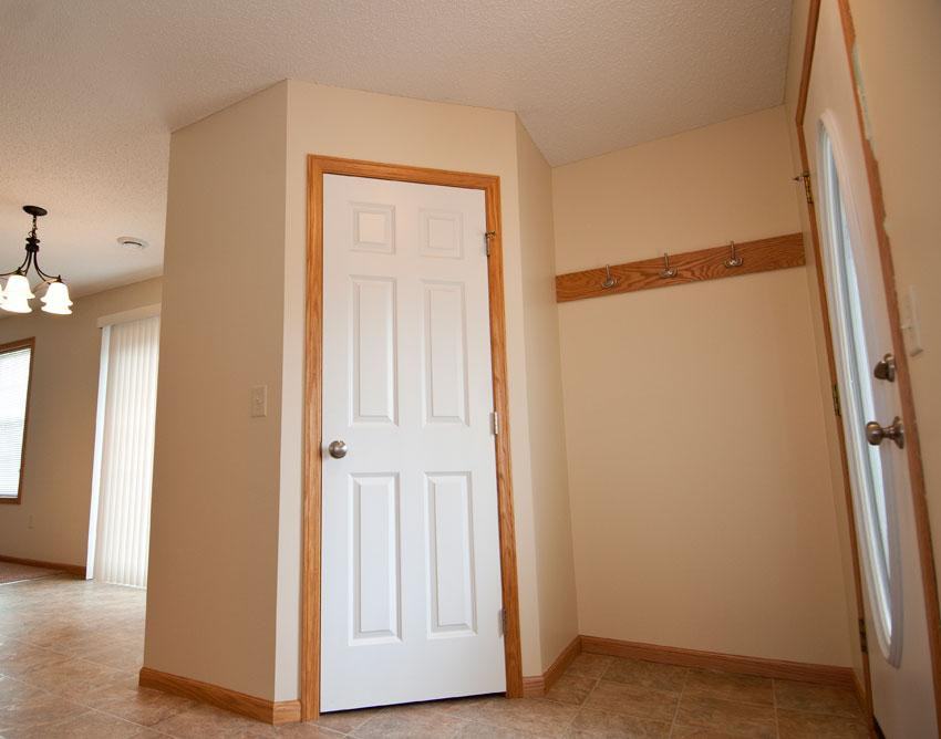 820 Fairfield Pl Nw - Photo 3 of 13