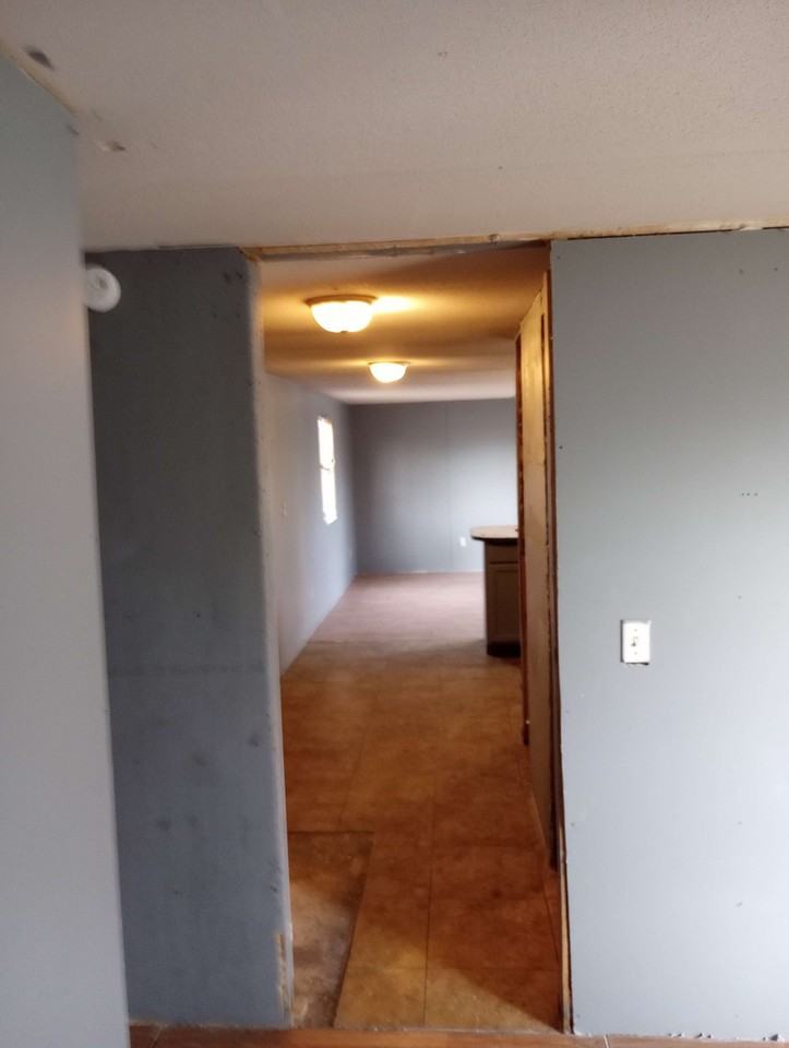 325 E Springfield Rd Lot 8 #8 - Photo 3 of 5