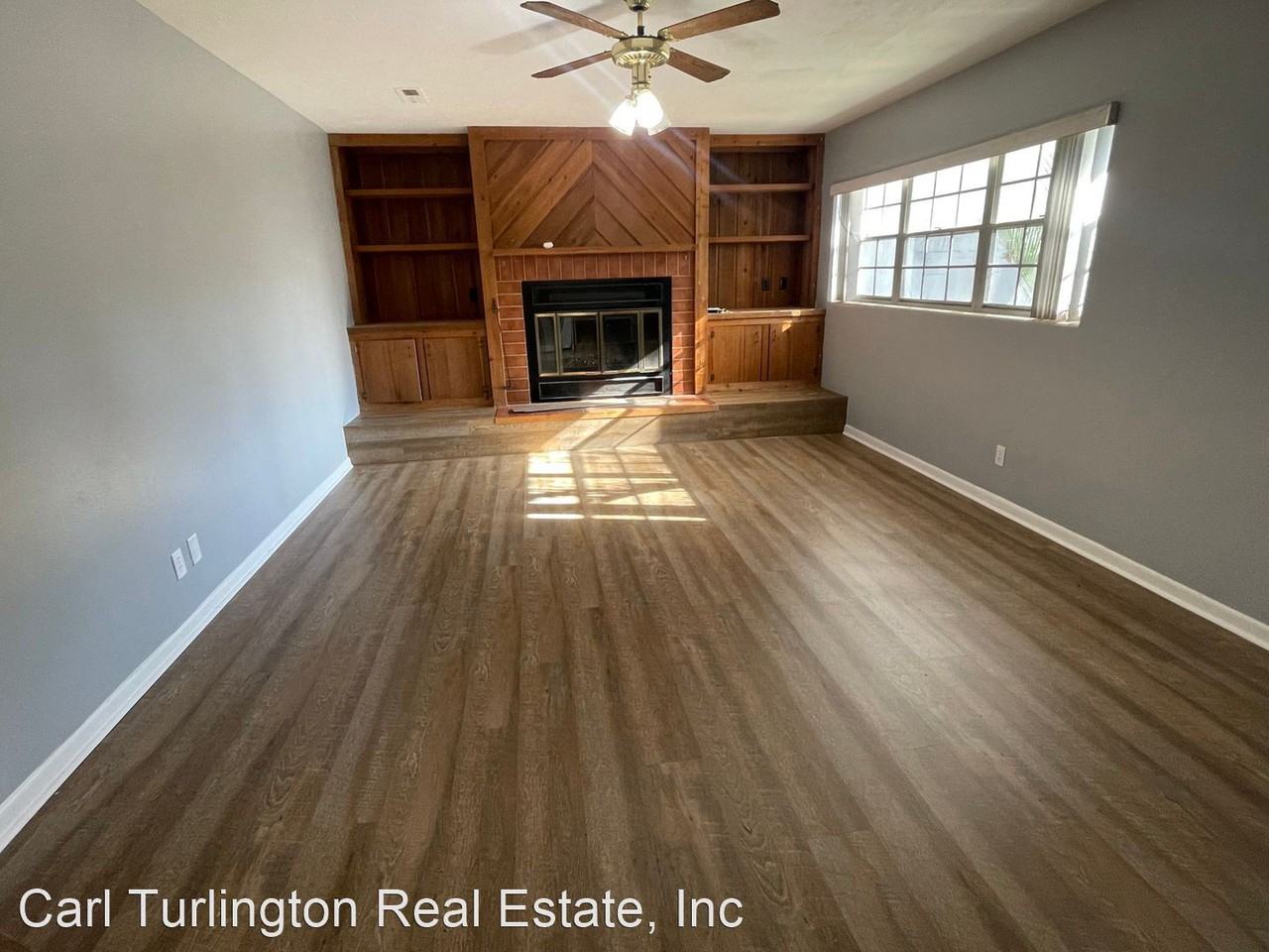 1706 Nw 22nd St - Photo 3 of 19