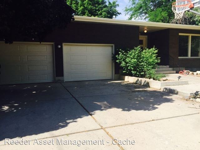 1673 E 1140 N - Photo 3 of 4