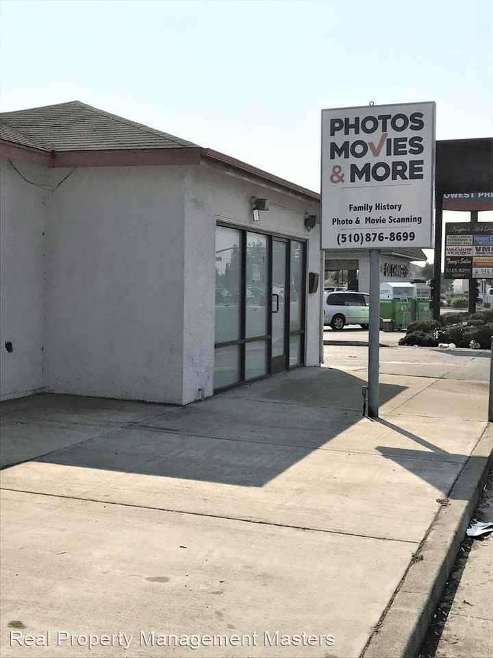 966 W Winton Ave #A - Photo 3 of 4