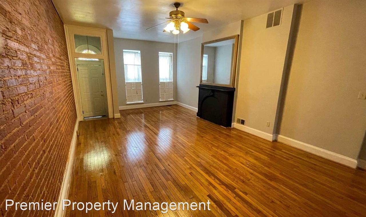 122 S Gilmor St - Photo 2 of 22