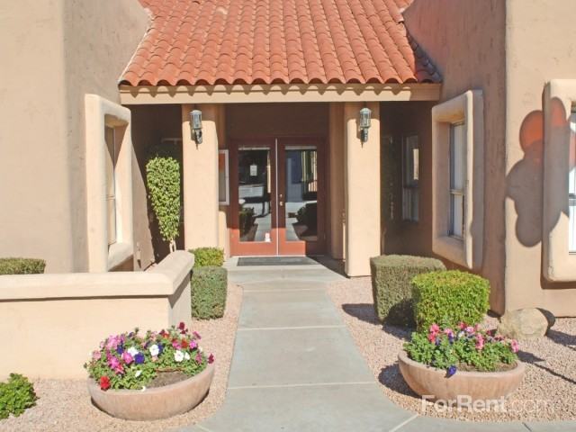 Penny Lane - Photo 3 of 10