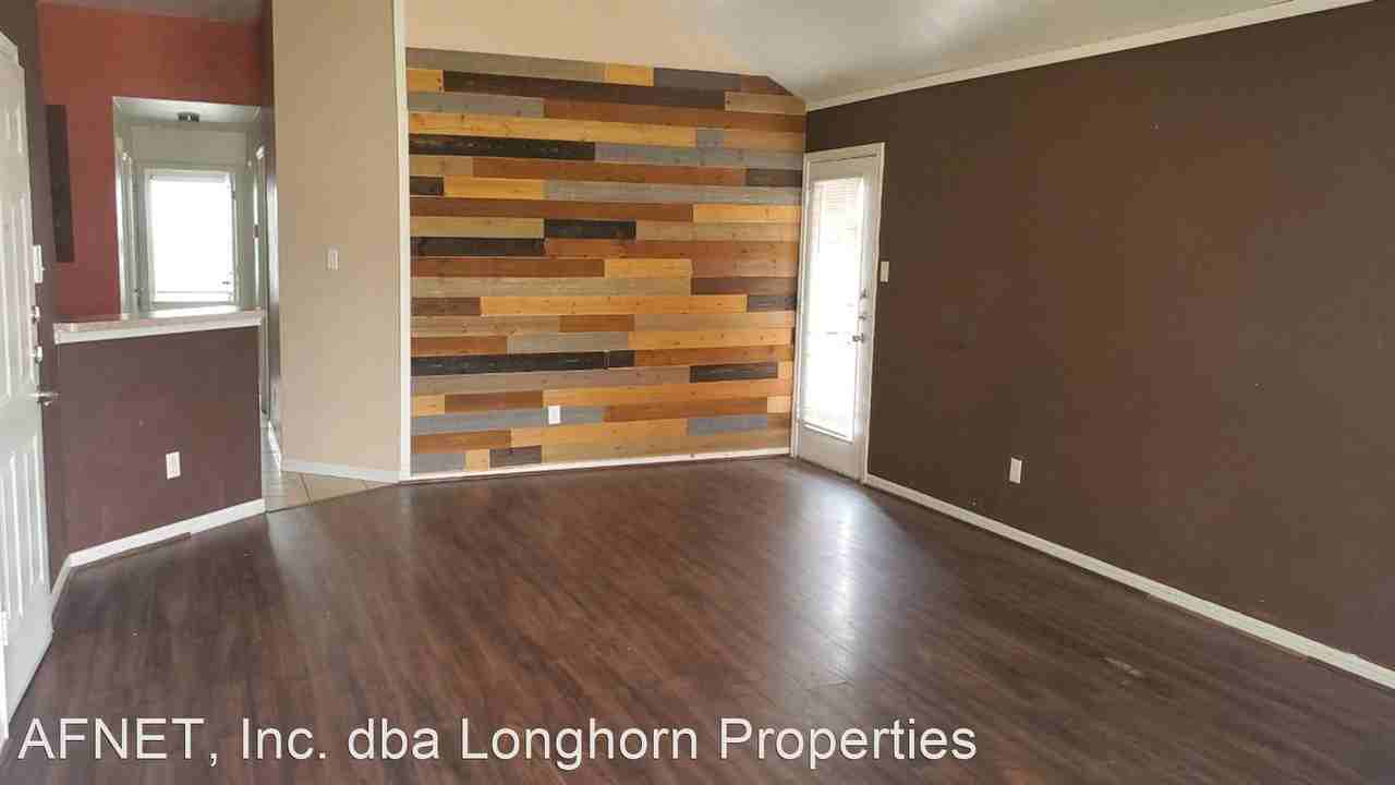 1206 Cinch Dr. - Photo 2 of 15