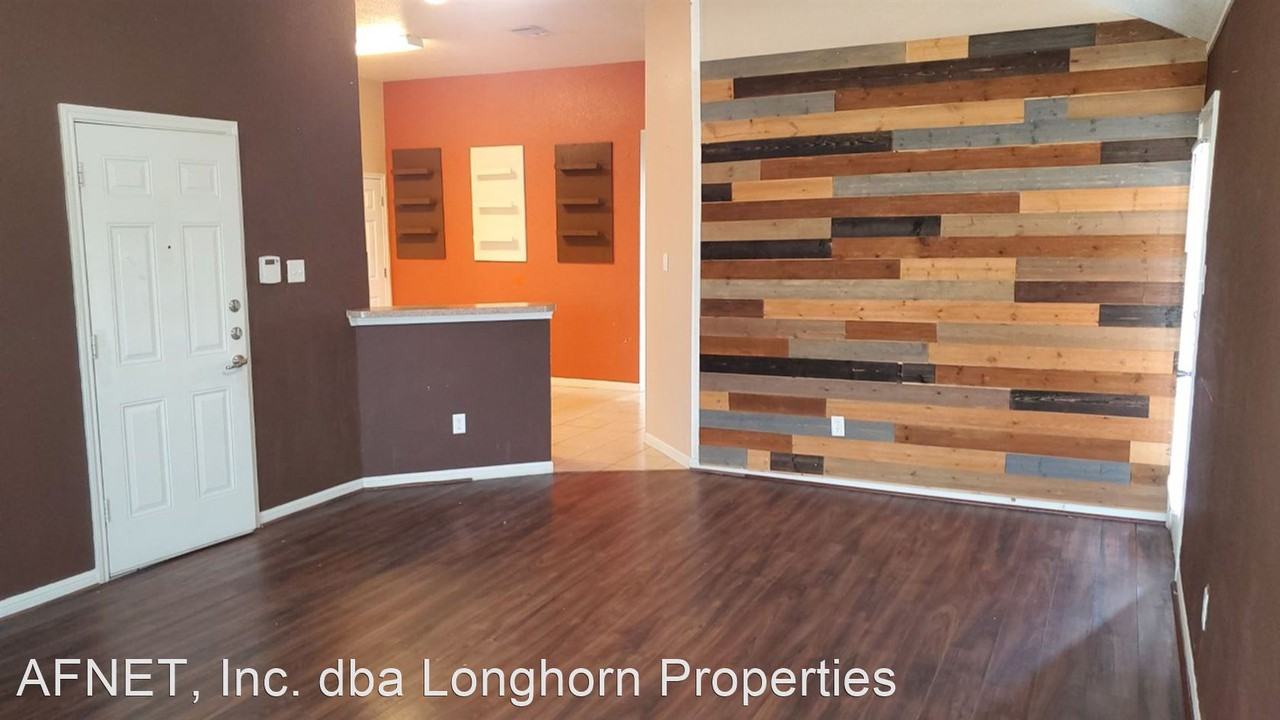 1206 Cinch Dr. - Photo 3 of 15