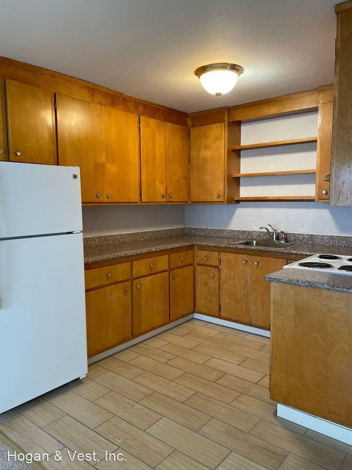 442 2ND AVE - Photo 2 of 12