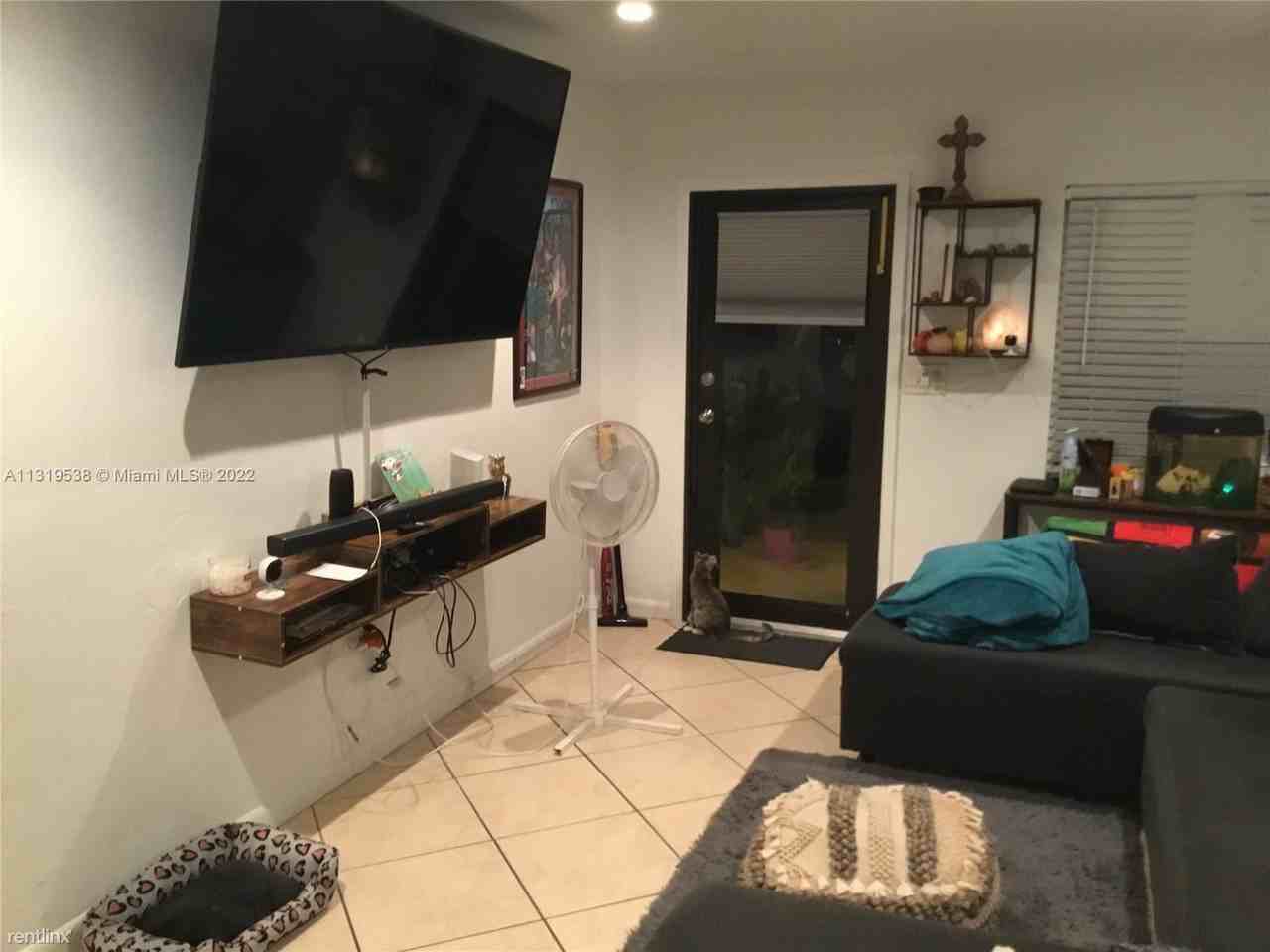 29 Alcantarra Ave - Photo 3 of 7