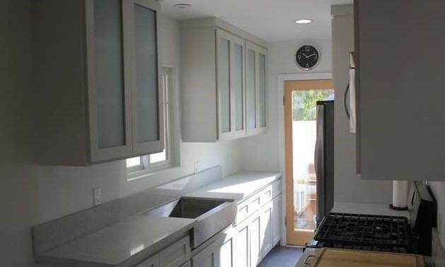 1282 Blake Ave - Photo 3 of 6