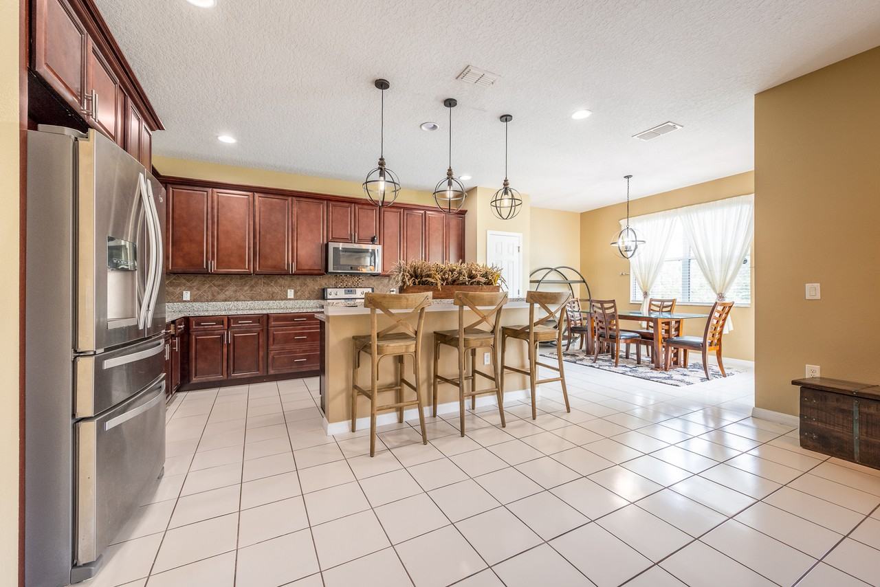 207 Black Springs Ln - Photo 6 of 34