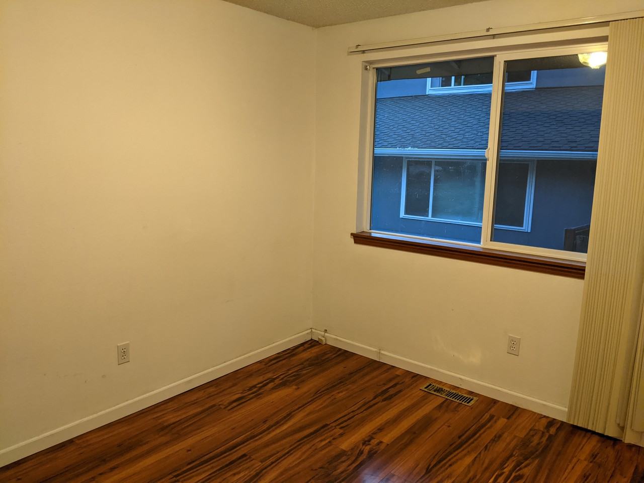 6712 149th Avenue Northeast - Photo 2 of 7