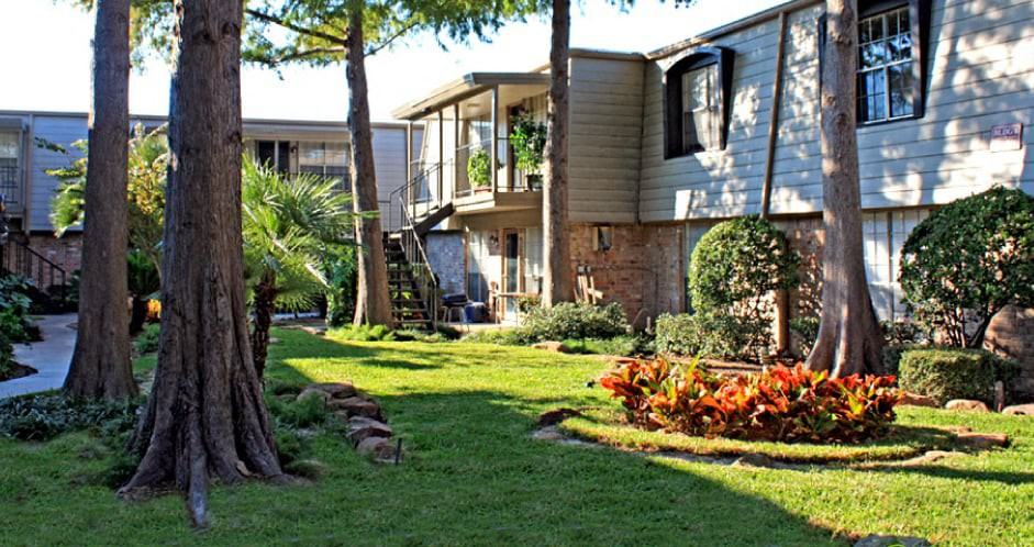 Waters of Winrock Apartments - Photo 5 of 22