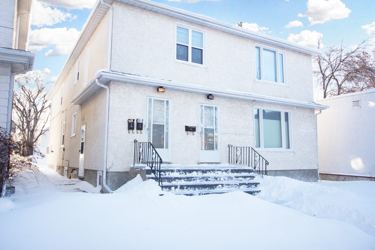 896 Corydon Avenue Apartments 896 Corydon Ave, Winnipeg, MB R3M 0Y4