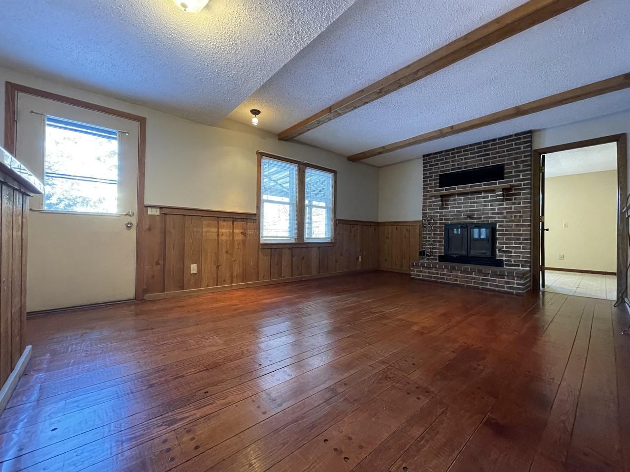 600 E 1st St #600 - Photo 6 of 22