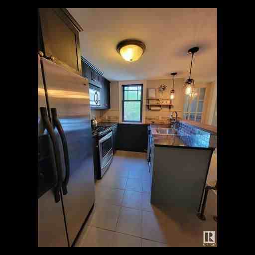 12226 91 Street Northwest - Photo 2 of 35