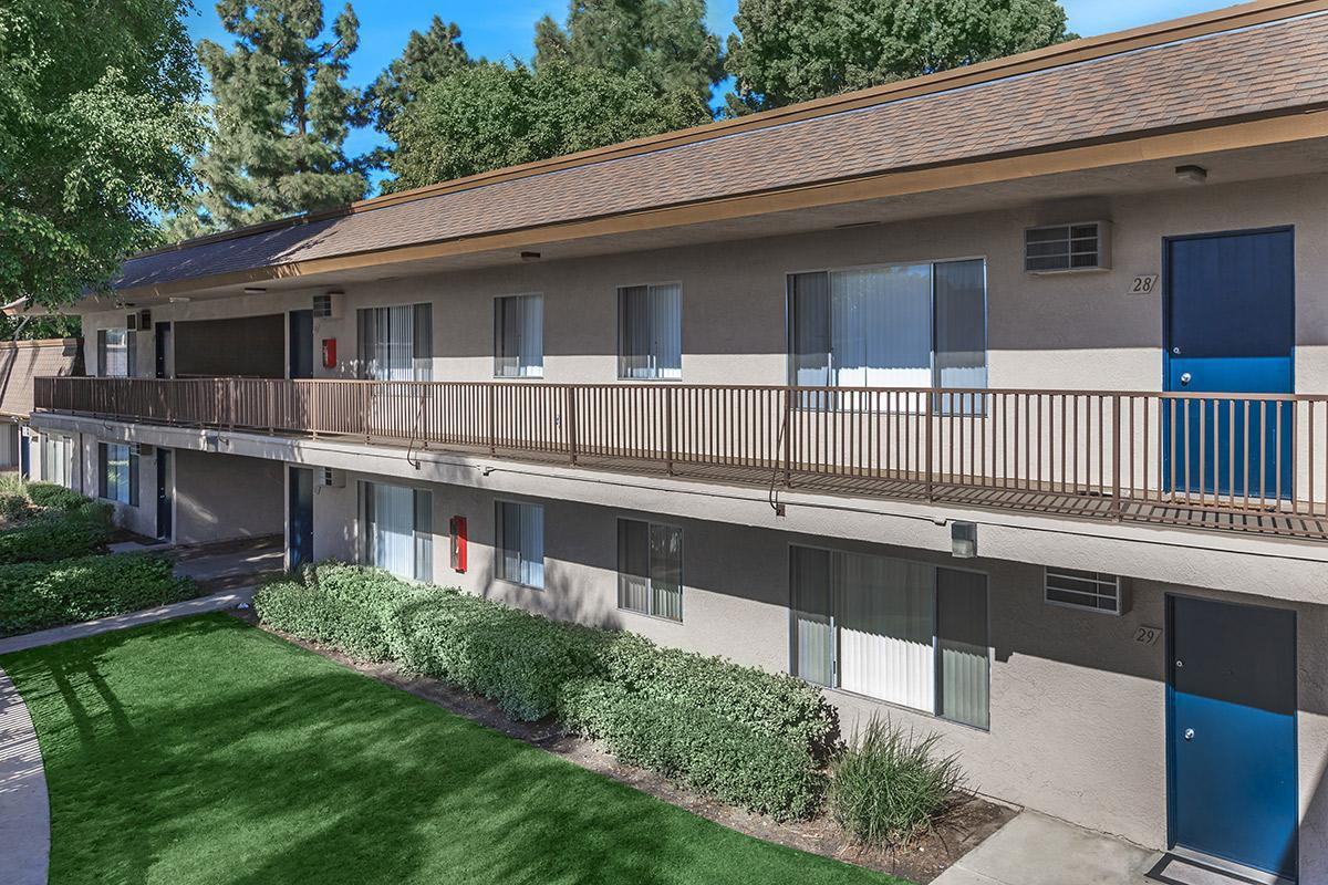 2550 East Ward Terrace - Photo 6 of 13