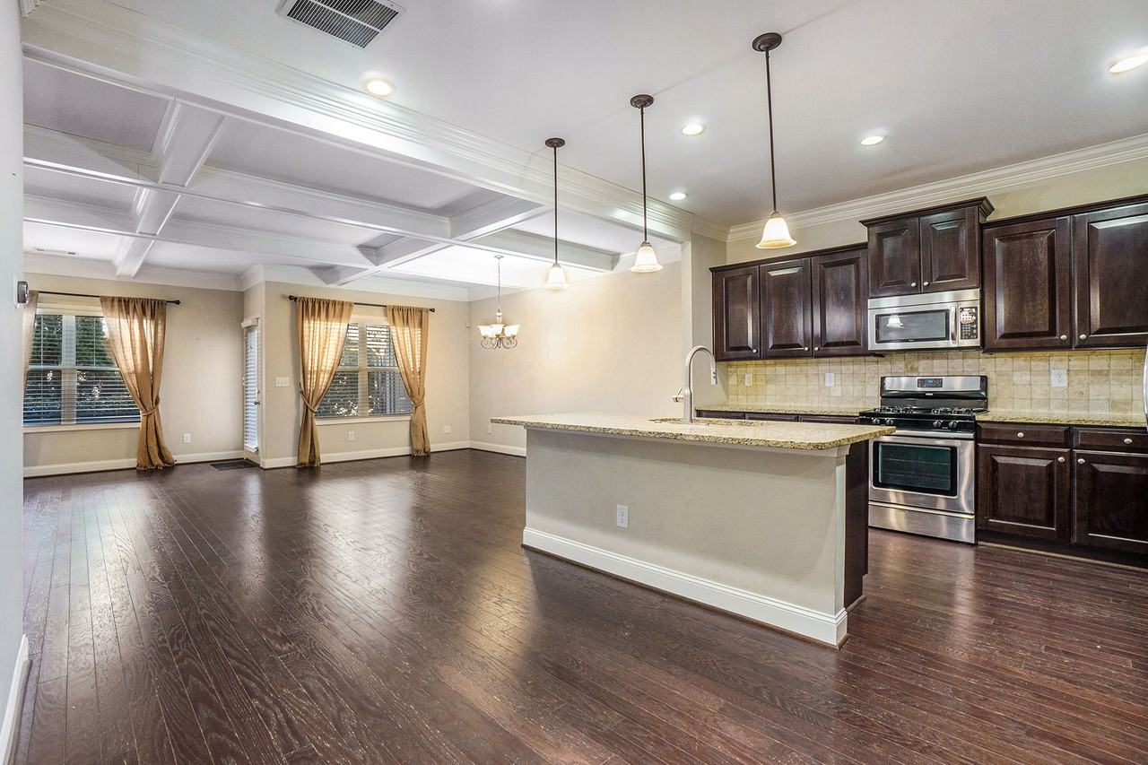2269 W Village Ln Se #1 - Photo 7 of 33