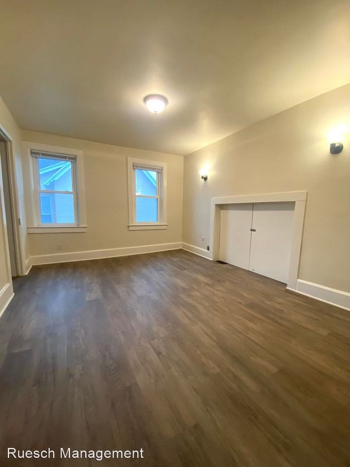 808 Cherry St - Photo 3 of 17