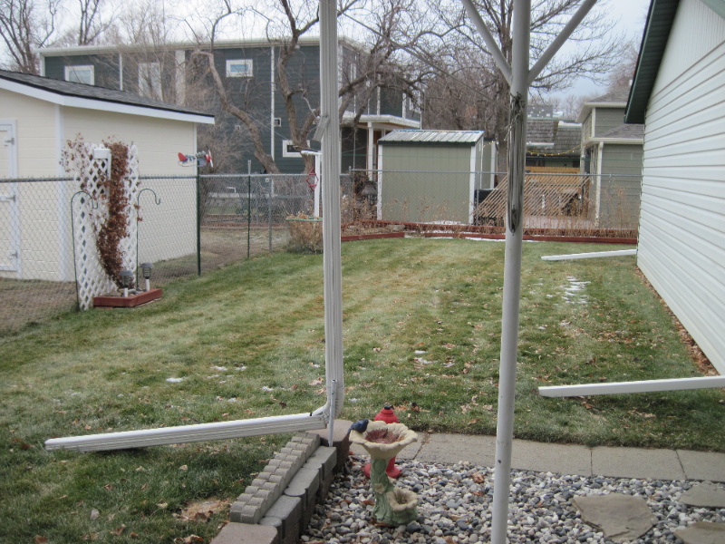 1746 Alderson Ave - Photo 5 of 19