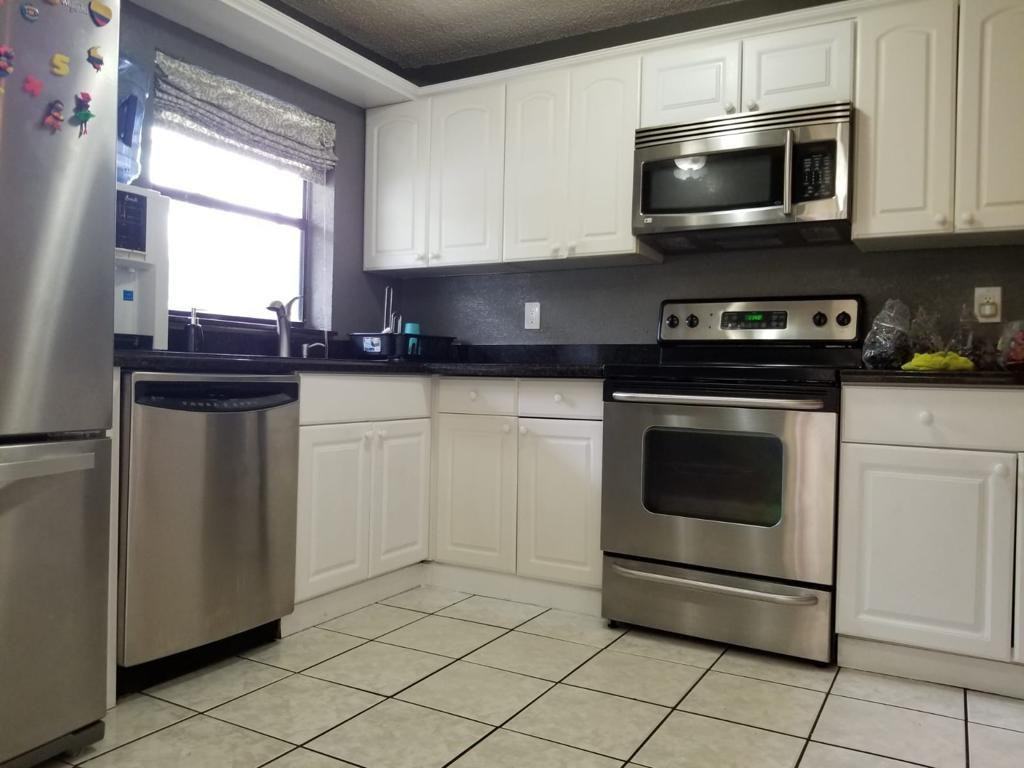 11001 Royal Palm Blvd - Photo 3 of 6