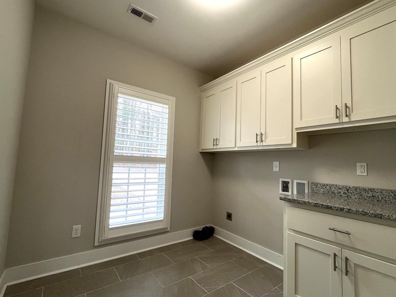 122 Fargo Dr #1 - Photo 7 of 20