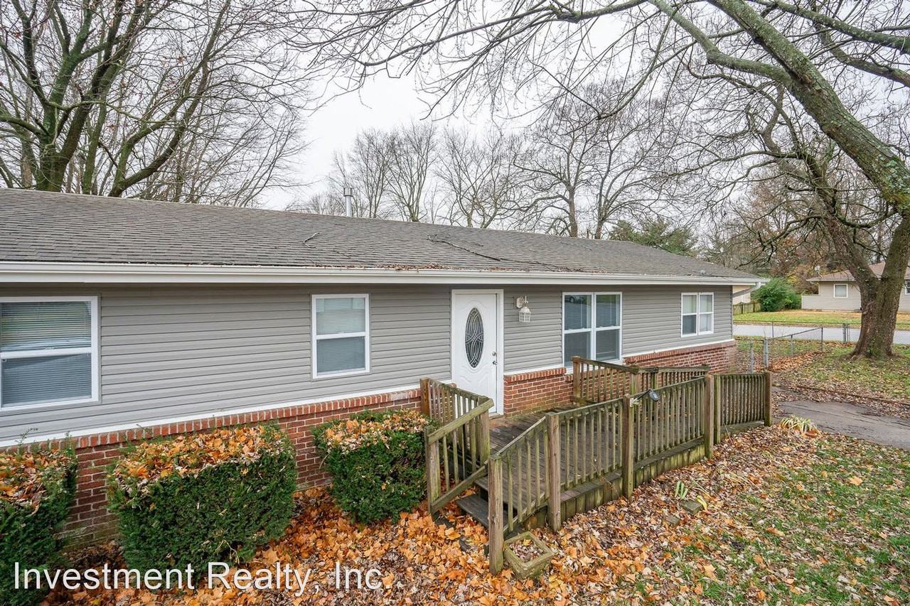 2426 E Loren St - Photo 3 of 31