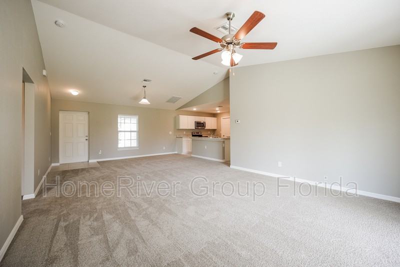 2819 37th St Sw - Photo 3 of 20