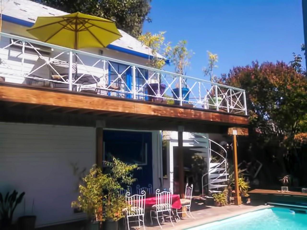 2139 Sterling Ave - Photo 3 of 6