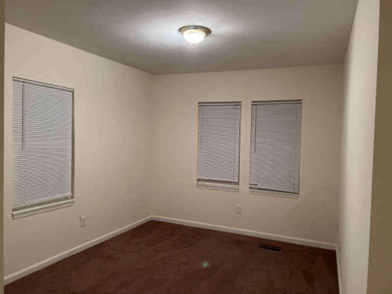 320 Walnut St #1 - Photo 5 of 15