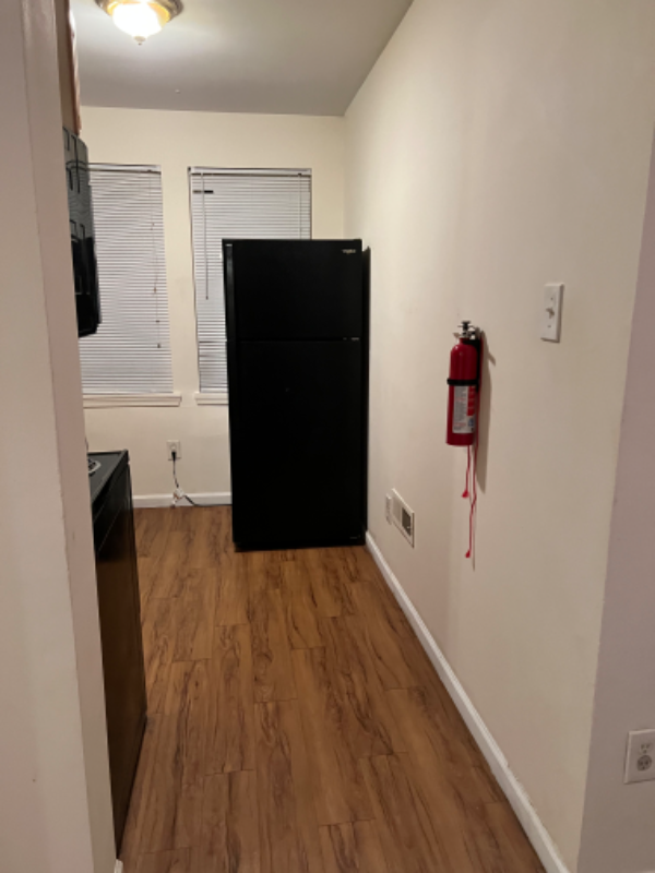 320 Walnut St #1 - Photo 6 of 15