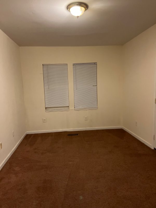 320 Walnut St #1 - Photo 7 of 15