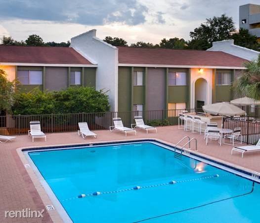 Colony Club Apartments - Photo 3 of 3